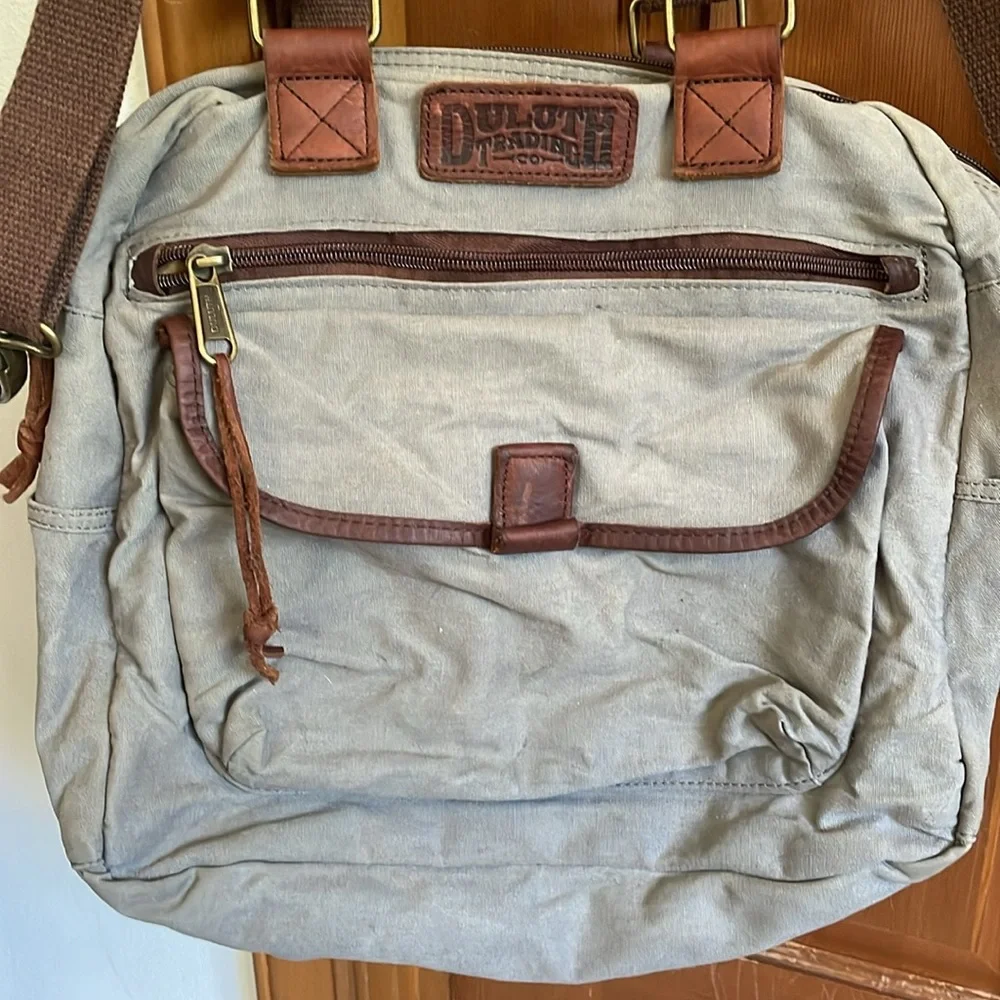 Duluth Trading Co Leather and Canvas Messenger/Laptop Bag